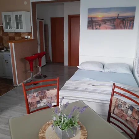 Apartmani Kalajevo Crikvenica Exterior photo